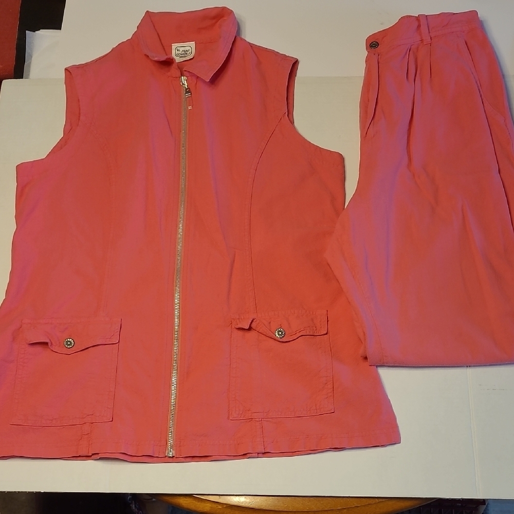 VINTAGE 80'S LA SEAT COVERS Pink Sleeveless Vest and Pants Set